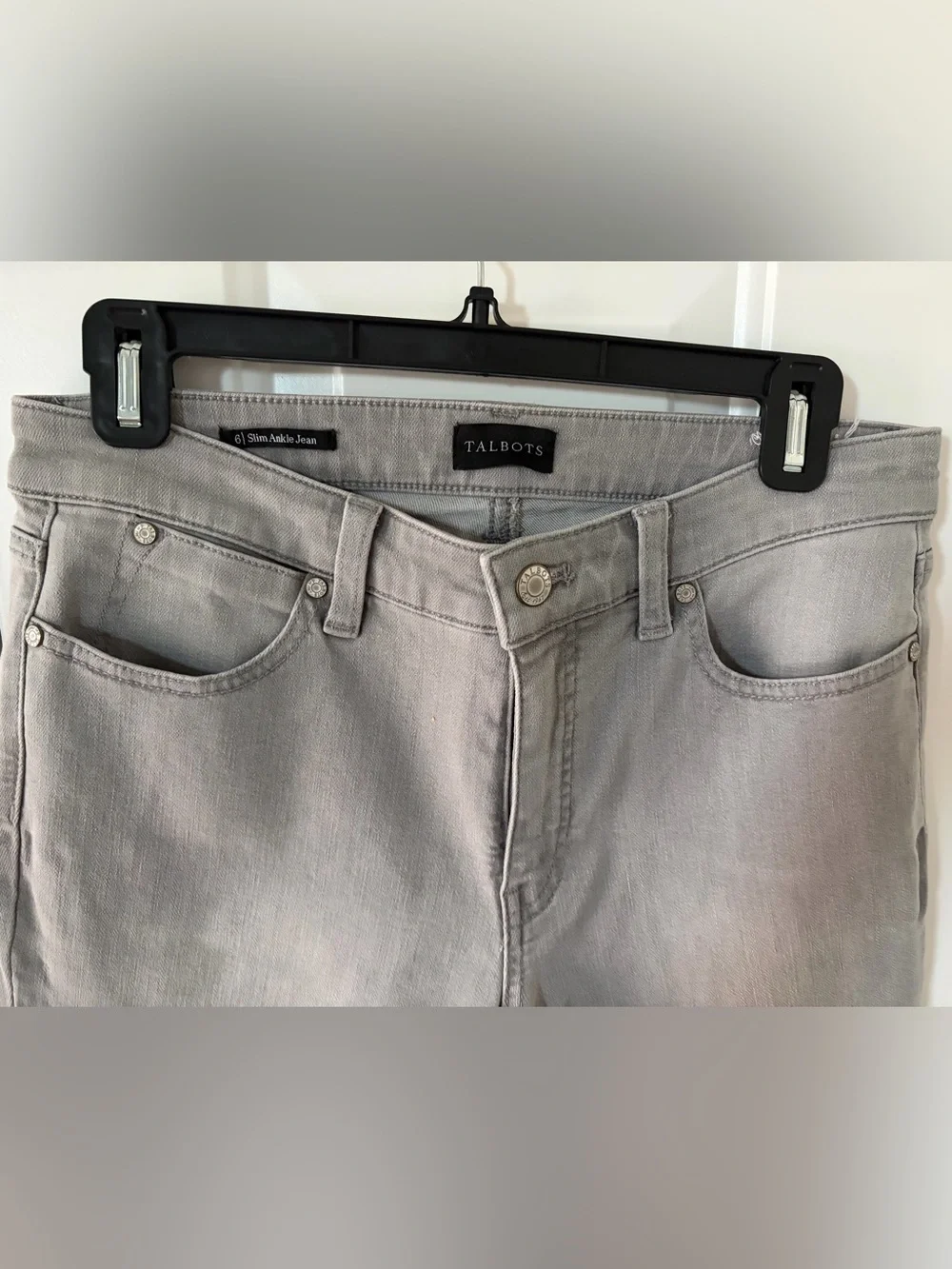 TALBOTS SLIM ANKLE JEANS - ZENITH WASH SIZE 6